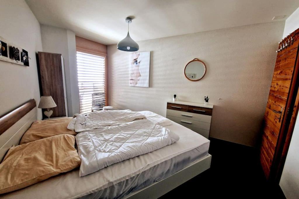 Superbe Appartement Champex-Lac Avec Piscine Et Sauna Екстериор снимка
