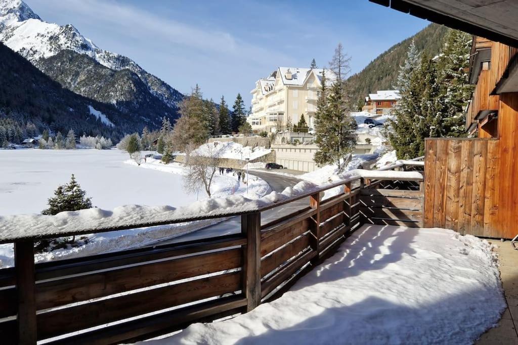 Superbe Appartement Champex-Lac Avec Piscine Et Sauna Екстериор снимка