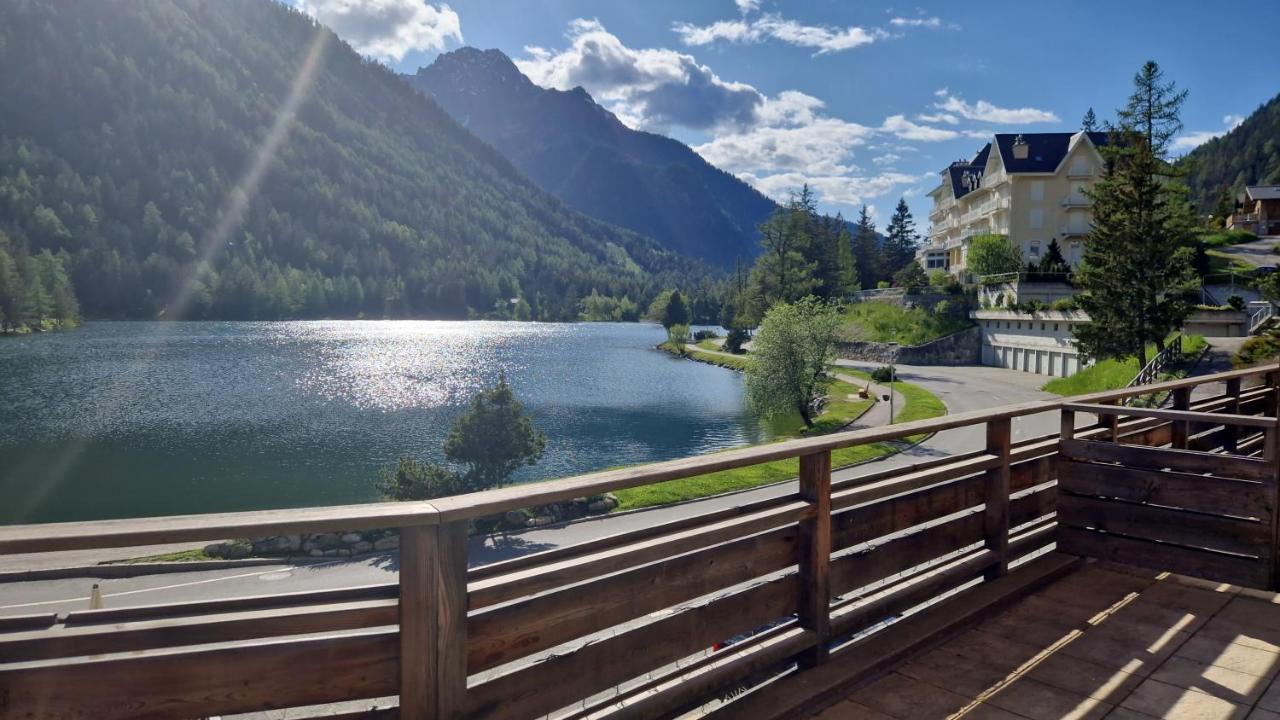 Superbe Appartement Champex-Lac Avec Piscine Et Sauna Екстериор снимка