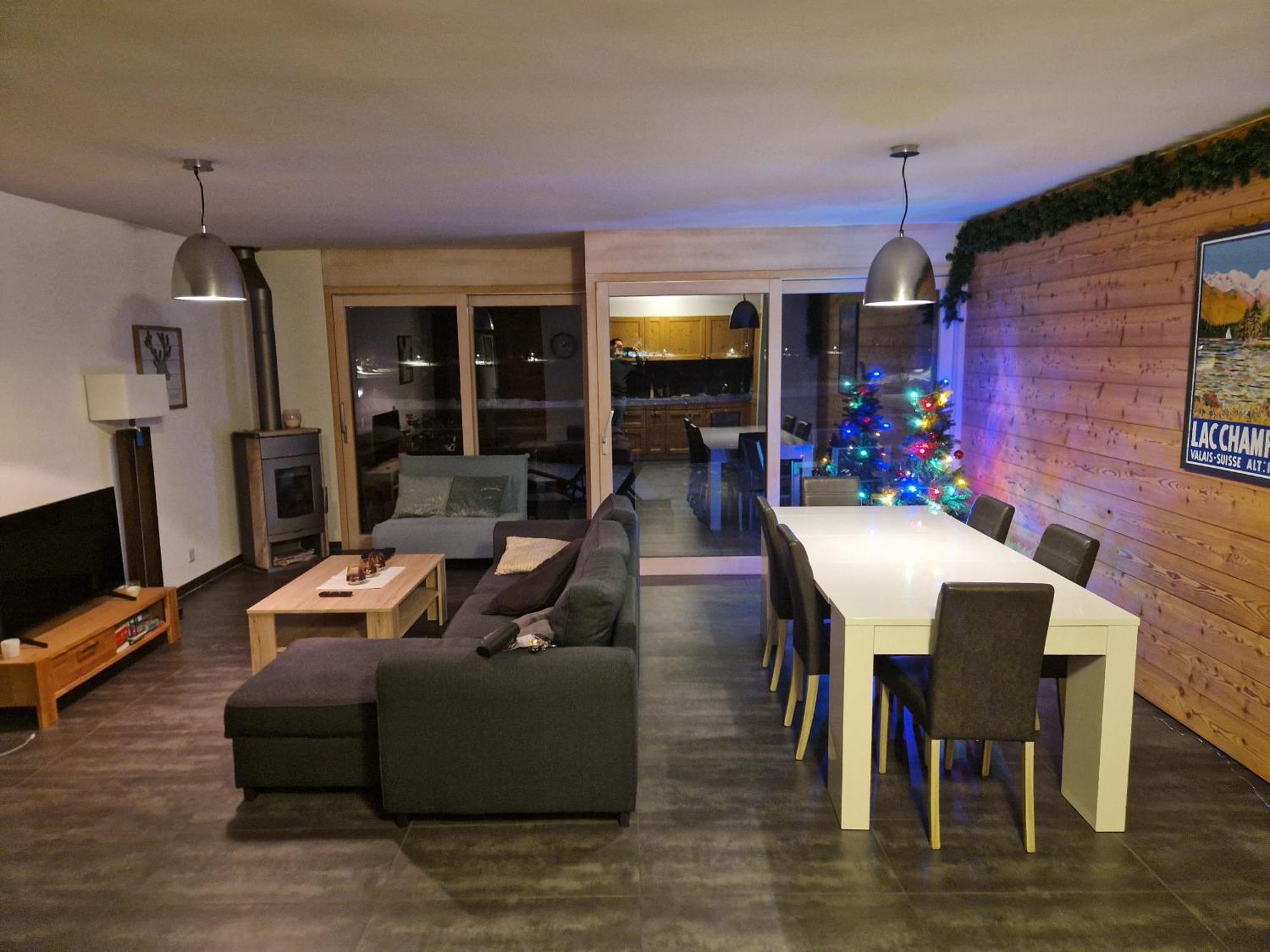 Superbe Appartement Champex-Lac Avec Piscine Et Sauna Екстериор снимка